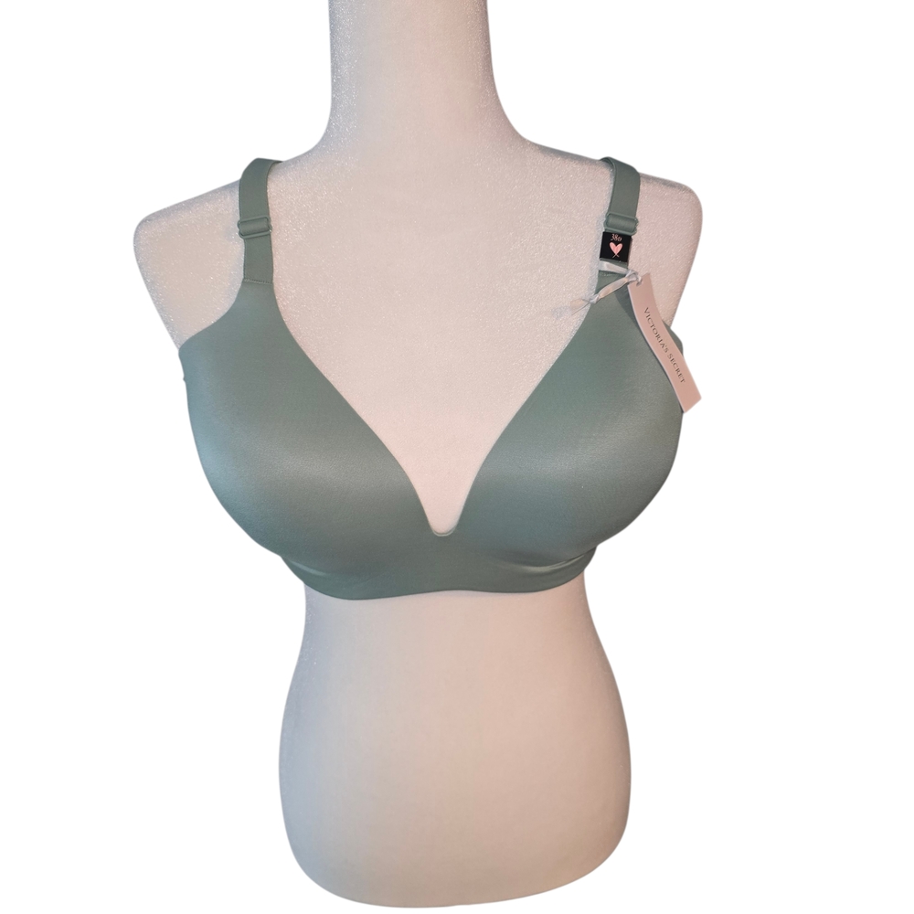 Victorias Secret Lightly Lined Bra in Sage Green NWT 38D Versitile Straps